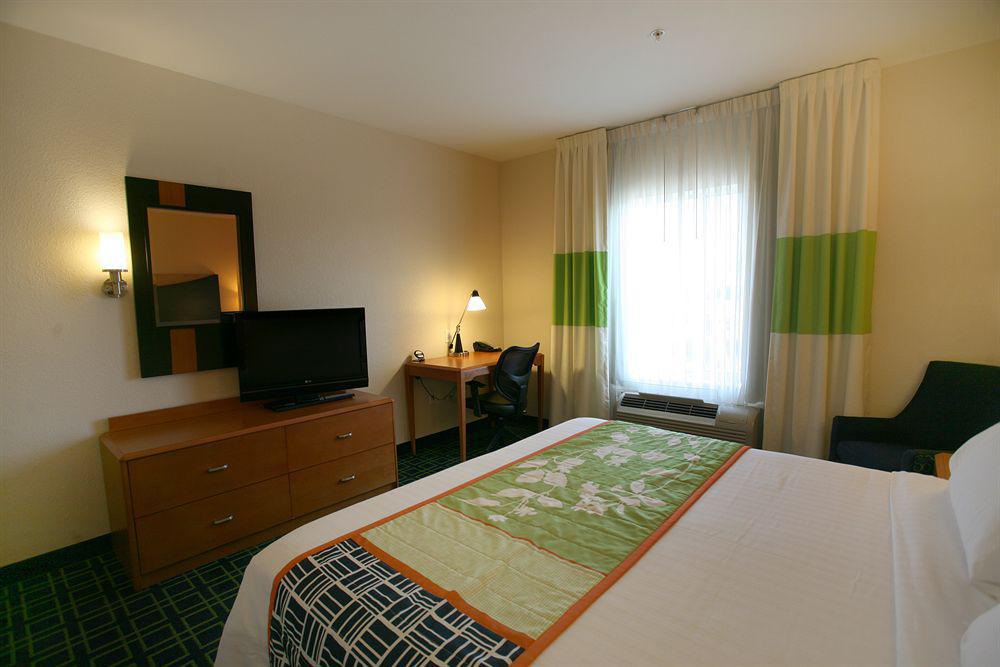 Fairfield Inn And Suites By Marriott Lakeland Plant City Extérieur photo