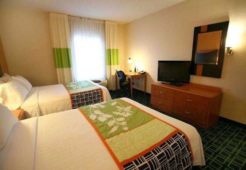 Fairfield Inn And Suites By Marriott Lakeland Plant City Extérieur photo